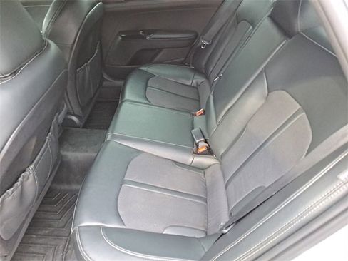 Used 2022 Kia K5 GT-Line image 23