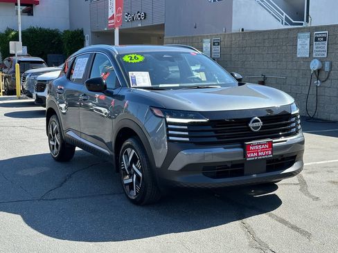 Used 2026 Nissan Kicks SV FWD image 10