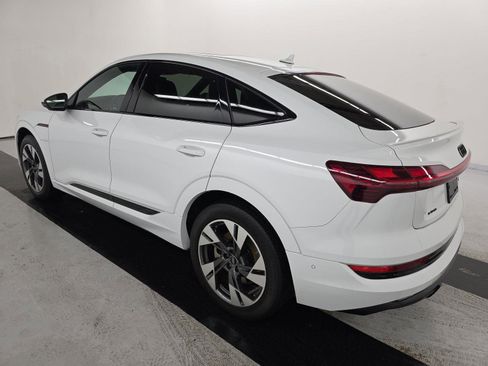 Used 2023 Audi e-tron Premium w/ Convenience Plus Package image 5