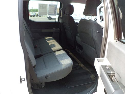 Used 2023 Ford F150 XLT w/ Trailer Tow Package image 7