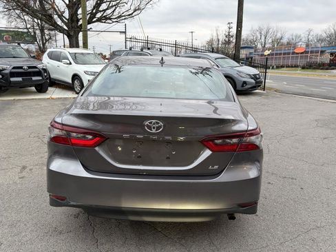 Used 2024 Toyota Camry LE FWD image 6