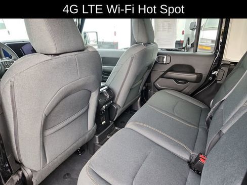 Used 2025 Jeep Wrangler Unlimited Sahara w/ Safety Group image 26