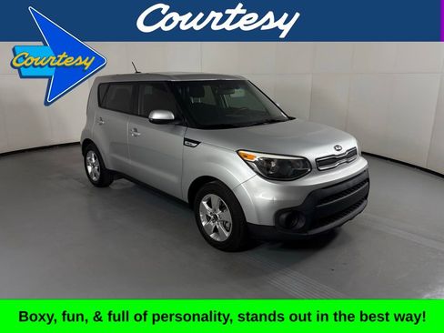 Used 2019 Kia Soul FWD image 1