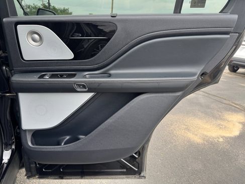 New 2025 Lincoln Aviator Reserve w/ Equipment Group 201A image 26