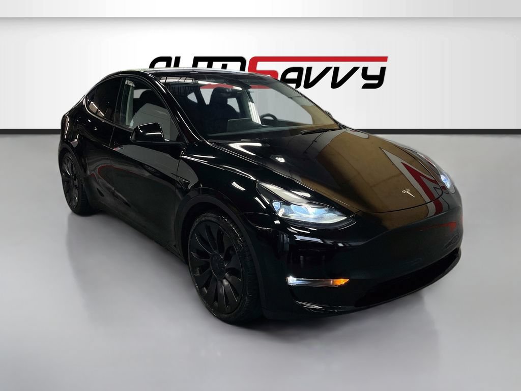 Used 2024 Tesla Model Y Performance AWD/4WD image 1