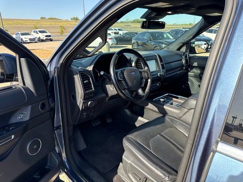 Used 2019 Ford Expedition Max Limited w/ Equipment Group 301A RWD image 20