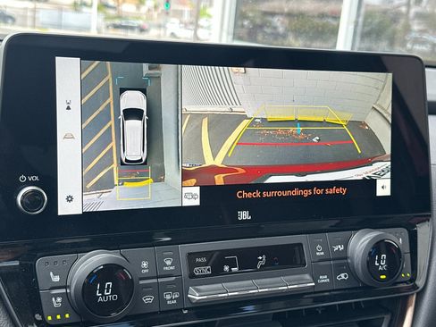 New 2026 Toyota Grand Highlander AWD Hybrid image 18