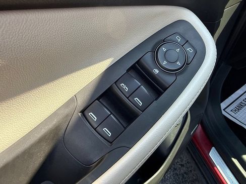 Used 2020 Buick Encore GX Essence w/ Experience Buick Package AWD/4WD image 20