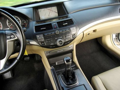 Used 2009 Honda Accord EX-L image 23