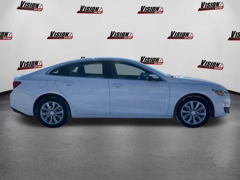 Used 2025 Chevrolet Malibu LT image 4