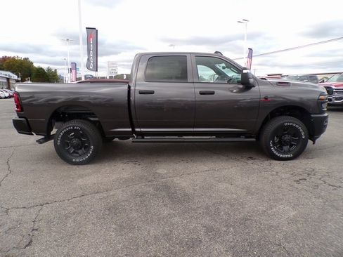 New 2026 RAM 2500 Tradesman image 5