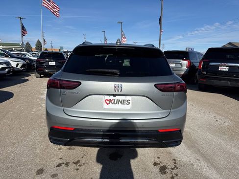 New 2026 Buick Envision Sport Touring AWD/4WD image 9