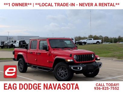 Used 2024 Jeep Gladiator Sport