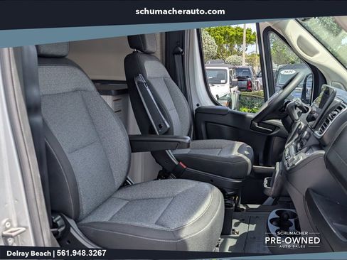 Used 2025 RAM ProMaster 3500 w/ Storage Group FWD image 31