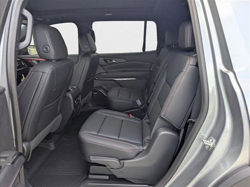 New 2026 Chevrolet Traverse Z71 w/ Enhanced Driving Package image 17