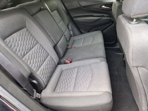 Used 2020 Chevrolet Equinox LT FWD image 18