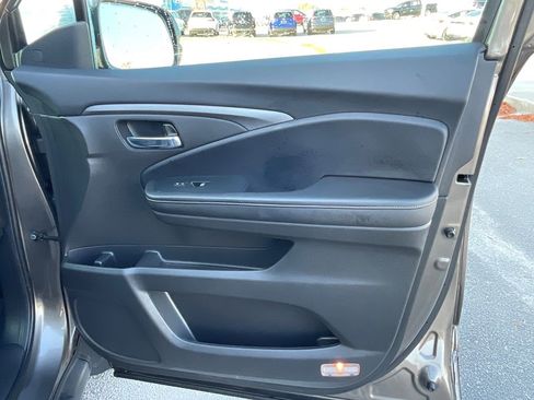 Used 2023 Honda Ridgeline RTL-E image 17