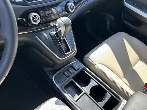 Used 2016 Honda CR-V Touring image 29