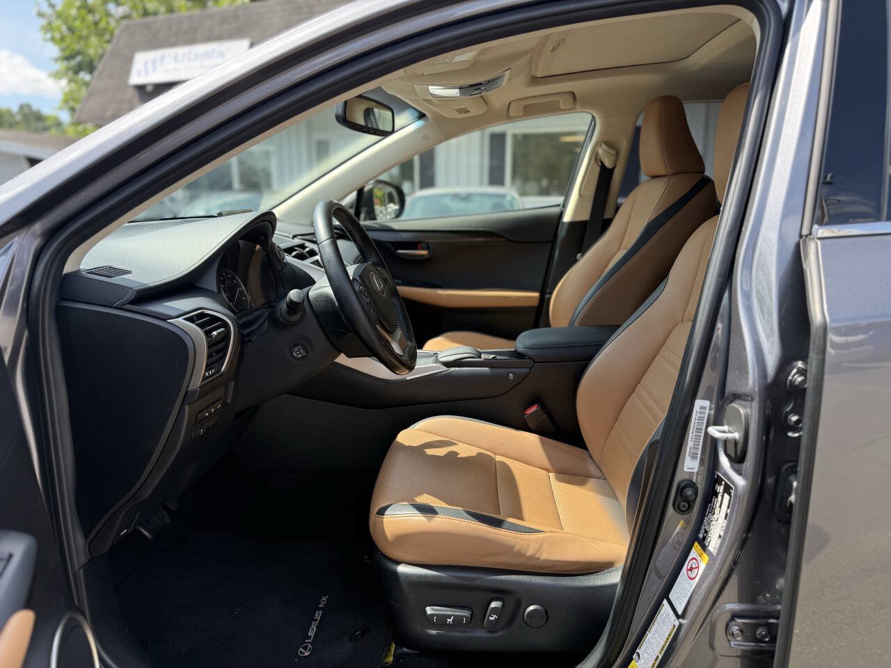 Used 2016 Lexus NX 200t AWD w/ Premium Package image 11