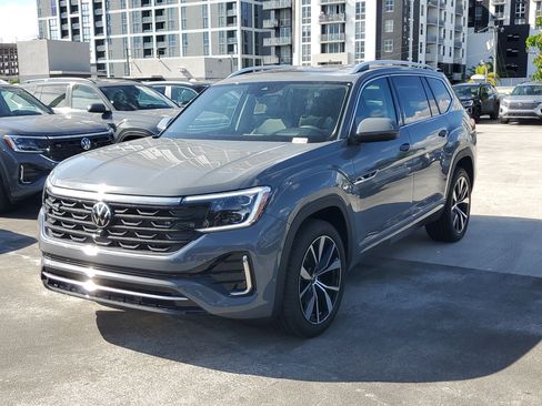 New 2026 Volkswagen Atlas SEL Premium R-Line AWD/4WD image 16