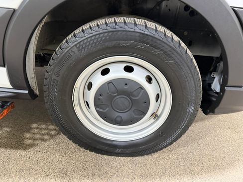 Used 2020 Ford Transit 150 Medium Roof RWD image 70