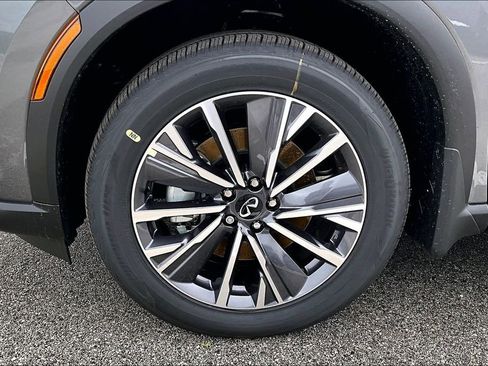 New 2026 INFINITI QX60 Luxe w/ Cargo Package FWD image 16