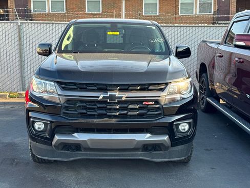 Used 2022 Chevrolet Colorado Z71 image 3