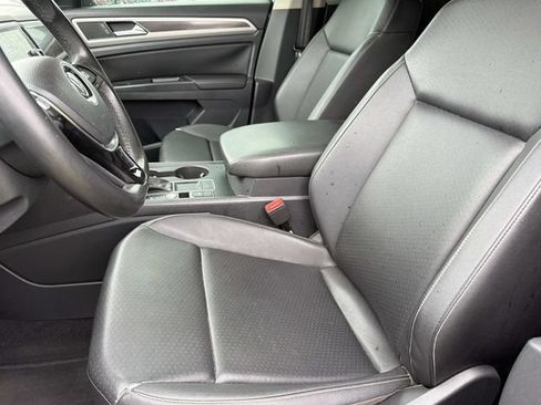 Used 2019 Volkswagen Atlas SE FWD image 17