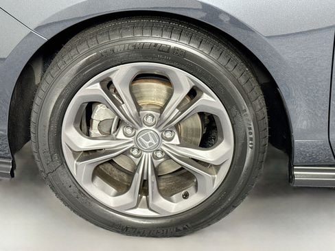 Certified 2024 Honda Accord EX image 30