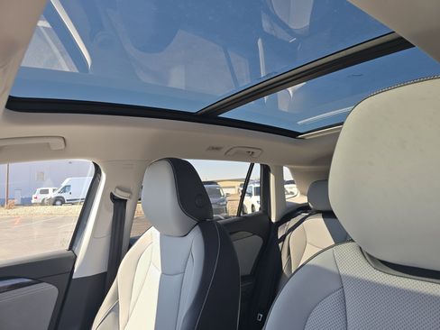 New 2026 Volkswagen Tiguan SE image 19