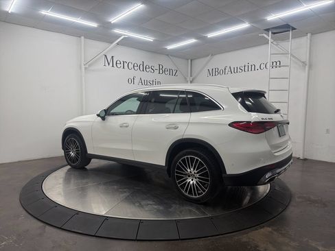 Used 2026 Mercedes-Benz GLC 300 image 5