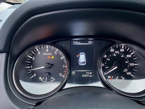 Used 2017 Nissan Rogue SL w/ SL Premium Package image 20