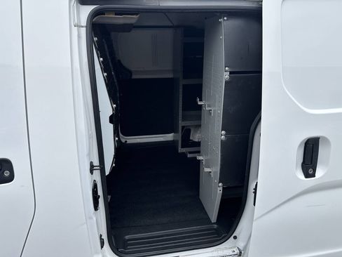 Used 2019 Nissan NV200 SV w/ Navigation Package FWD image 12
