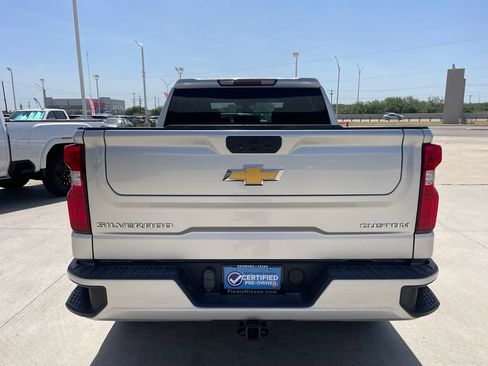 Used 2021 Chevrolet Silverado 1500 Custom w/ Safety Confidence Package RWD image 6