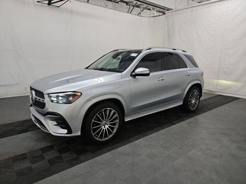 Used 2024 Mercedes-Benz GLE 450e 4MATIC w/ AMG Line Exterior image 6