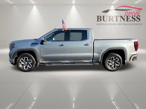 Certified 2023 GMC Sierra 1500 SLT w/ SLT Premium Plus Package AWD/4WD image 5