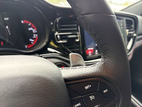 Used 2025 Dodge Durango R/T image 25