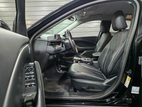 Used 2024 Ford Mustang Mach-E Select w/ Comfort Package Lite image 13