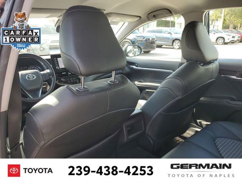 Certified 2021 Toyota Camry SE image 21