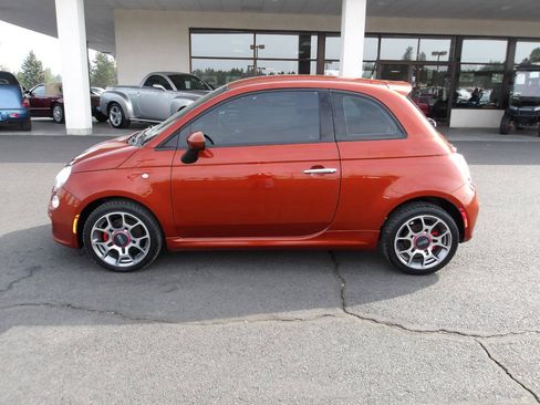 Used 2014 FIAT 500 Sport FWD image 2