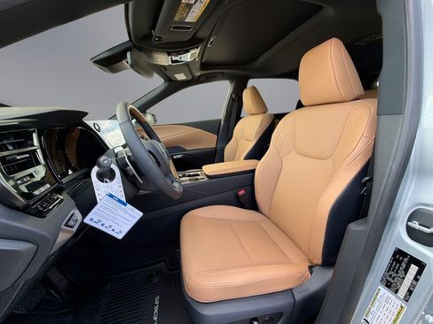New 2026 Lexus RX 350h AWD/4WD image 30