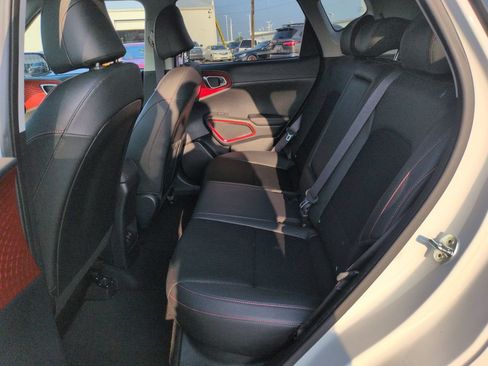 Used 2024 Kia Soul GT-Line w/ GT-Line Technology Package FWD image 25