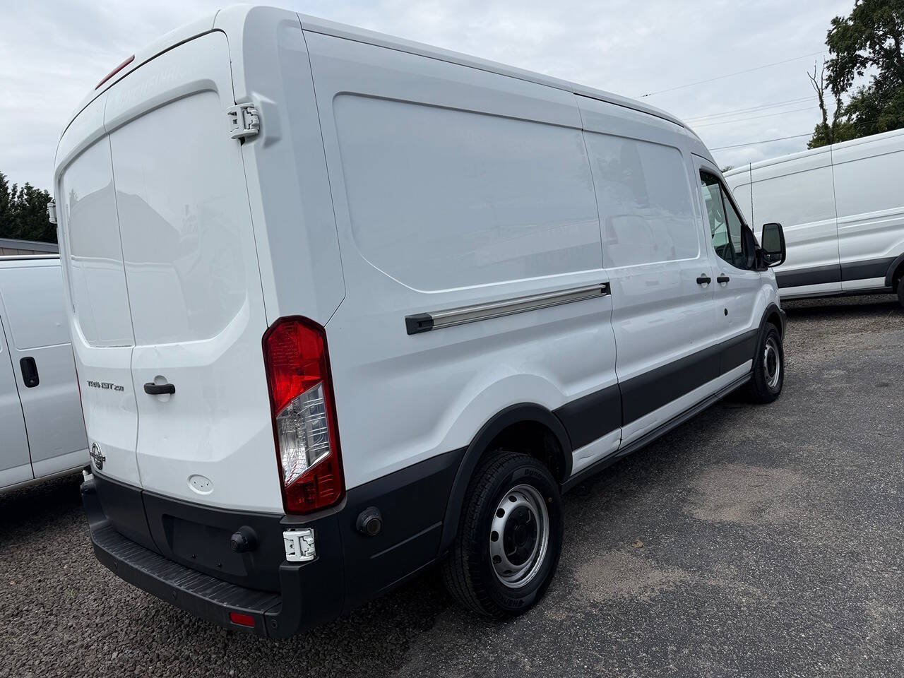Used 2015 Ford Transit 250 148 Medium Roof w/ Interior Upgrade Package RWD image 6