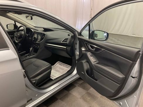 Used 2019 Subaru Impreza 2.0i Limited w/ Popular Package #2 AWD/4WD image 32