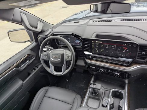 New 2026 GMC Sierra 1500 Elevation w/ Elevation Premium Package image 18