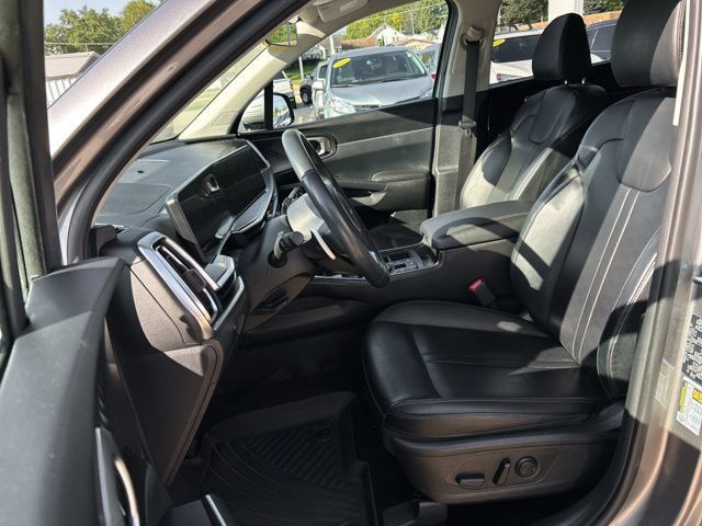 Used 2025 Kia Sorento EX AWD/4WD image 34