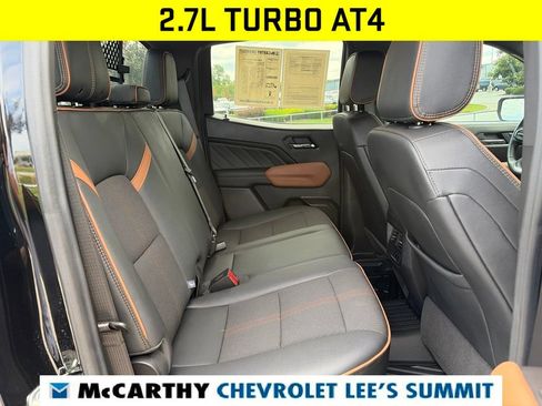 Used 2025 GMC Canyon AT4 AWD/4WD image 32