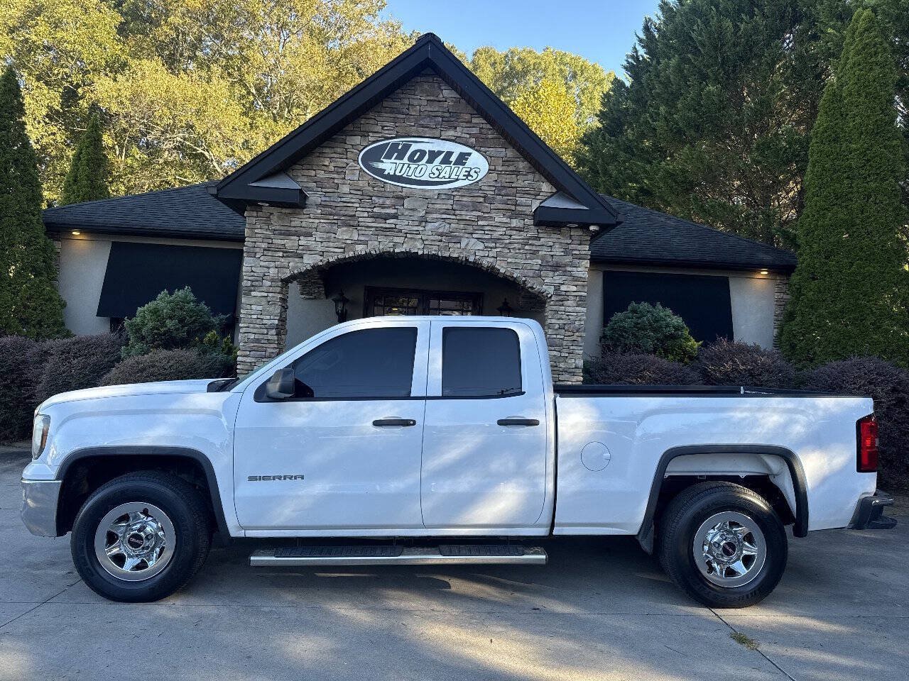 Used 2016 GMC Sierra 1500 2WD Double Cab image 1
