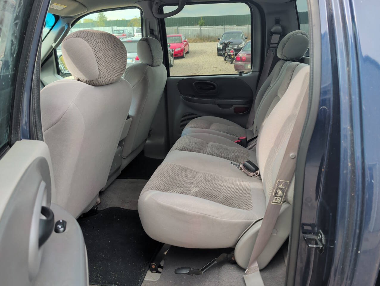 Used 2002 Ford F150 XLT AWD/4WD image 21