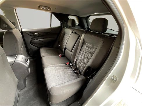 Used 2023 Chevrolet Equinox LT FWD image 24